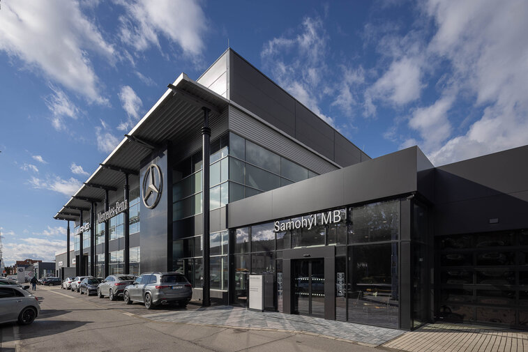 Modernizace autosalonu Mercedes-Benz